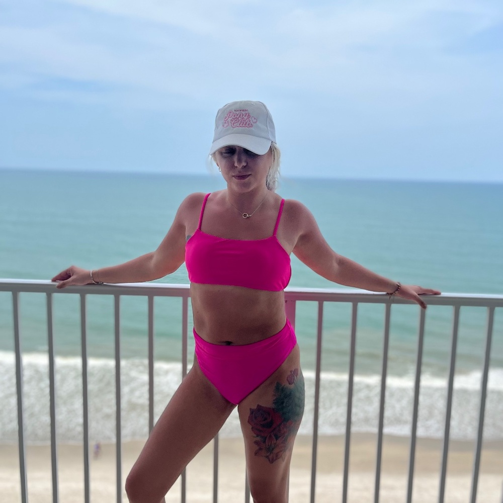 Meet your Posher, Emily